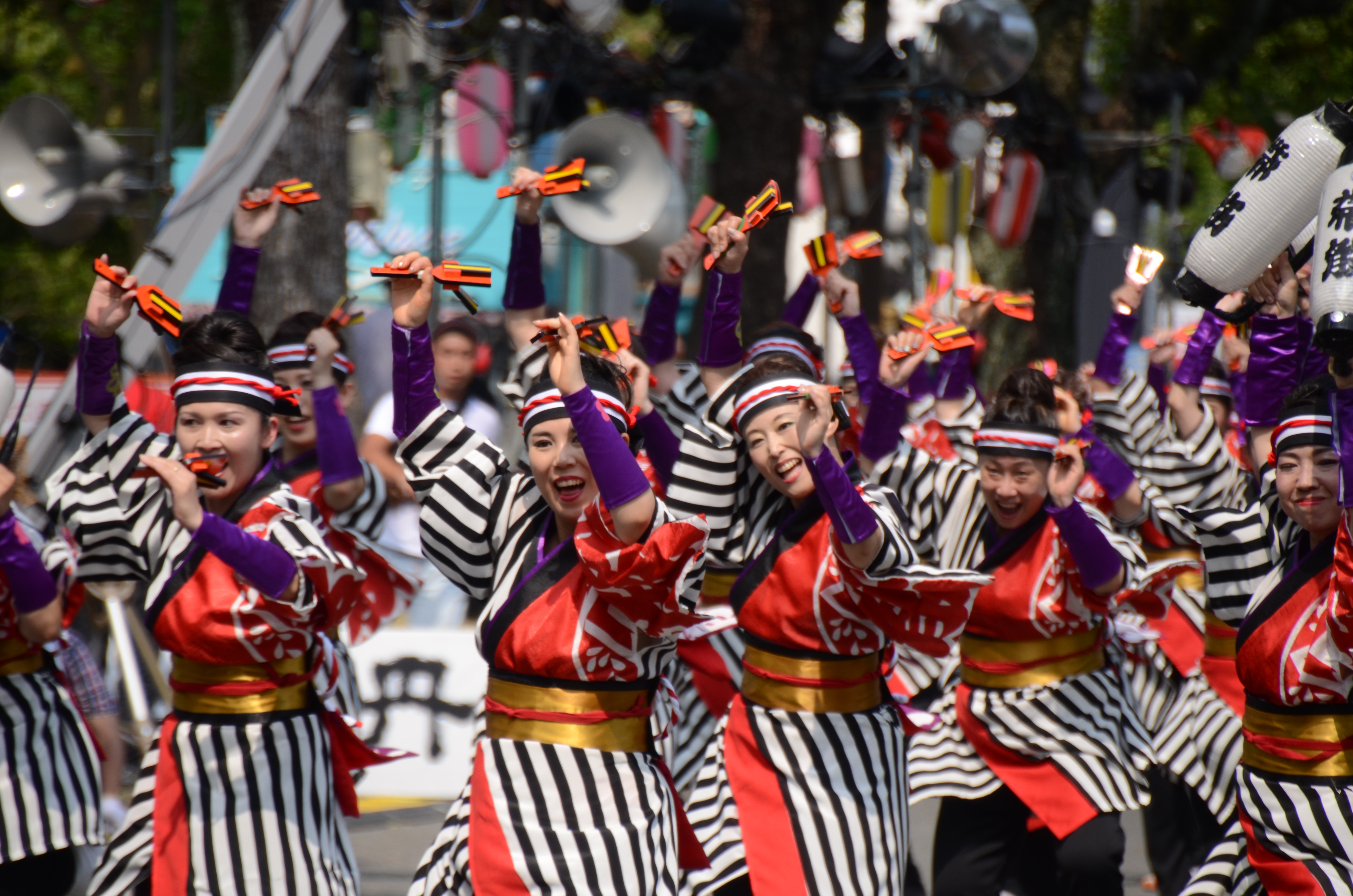 よさこい祭り | JA共済 ちいきのために 47都道府県の祭り・伝統芸能